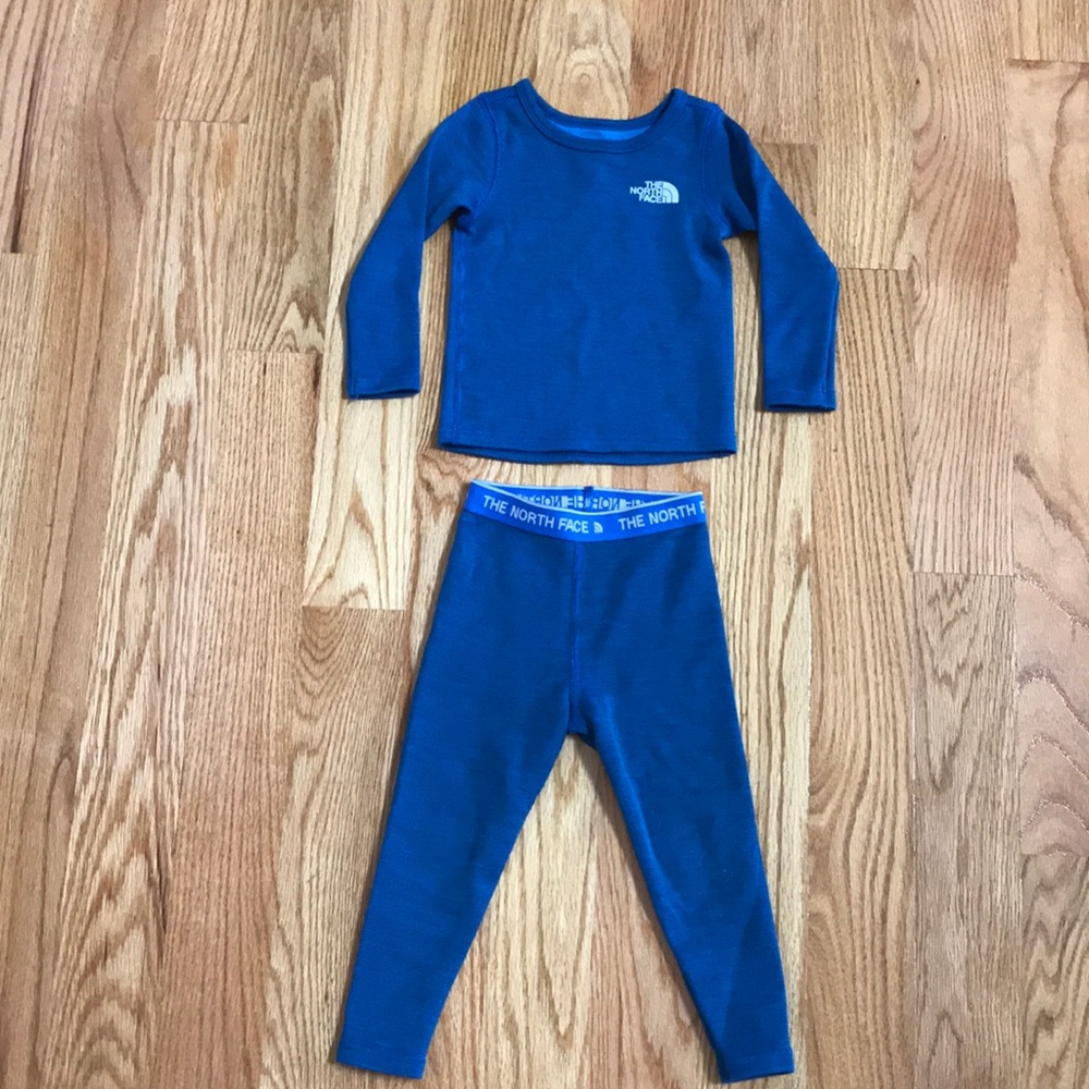 The North Face toddler boy’s baselayer set